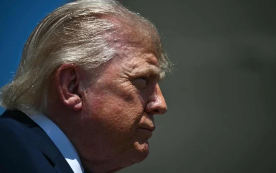 Trump: “No hace falta” una escalada con Cuba, el país se está “cayendo a pedazos”