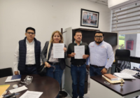 En el Congreso, firman acuerdos ediles de Camarón de Tejeda En el Congreso, firman acuerdos ediles de Camarón de Tejeda