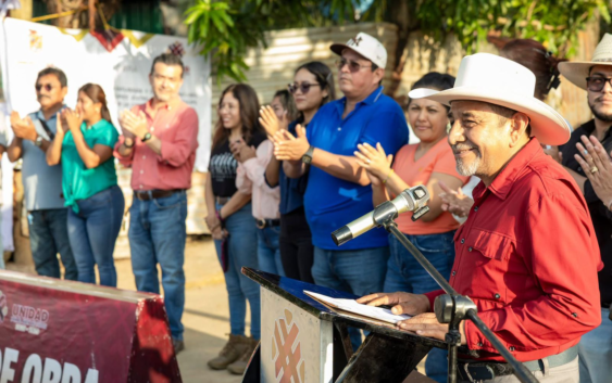Guillermo Reyes Espronceda inicia obras en la colonia Dante Delgado, resuelve demanda histórica de las familias