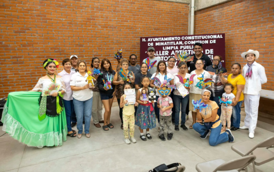 Culmina Taller Artístico de Cartonería y Papel en Minatitlán