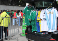 Piratería en México mete gol a la FIFA; dejará ingresos por 10 mil mdp Piratería en México mete gol a la FIFA; dejará ingresos por 10 mil mdp