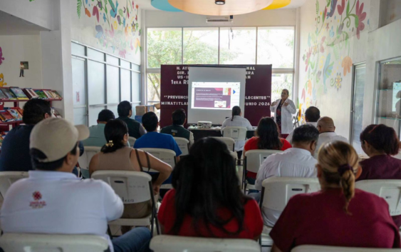 Minatitlán continúa fortaleciendo acciones para la prevención del embarazo adolescente