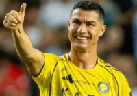 La empleada de McDonald’s que le daba sobras al niño Ronaldo apareció 20 años después: “Pensé que era mentira” La empleada de McDonald’s que le daba sobras al niño Ronaldo apareció 20 años después: “Pensé que era mentira”