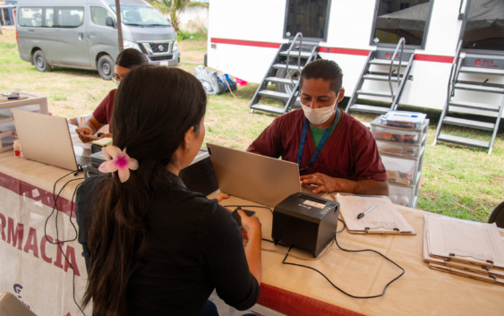 Brindan más de 12 mil atenciones durante jornadas de la Unidad Médica Móvil de PEMEX en Coatzacoalcos