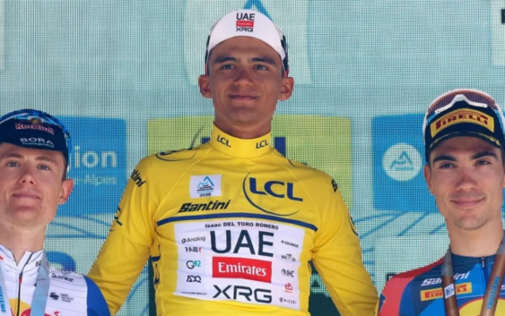 Isaac del Toro se proclama campeón del Tour Auvergne Rhône-Alpes 2026 ¡Viva México!