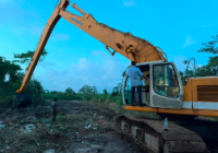 Avanzan trabajos de limpieza y desazolve en distintos puntos del municipio de Cosoleacaque Avanzan trabajos de limpieza y desazolve en distintos puntos del municipio de Cosoleacaque