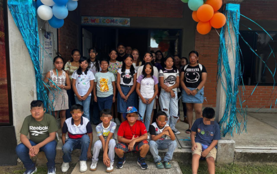 Inician cursos gratuitos de inglés para niñas y niños en el DIF de Cosoleacaque