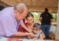 Gobierno de la Unidad acerca servicios de salud a la comunidad de Boca de Uxpanapa