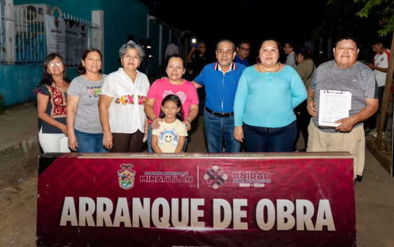 Gobierno de la Unidad acerca servicios básicos a la colonia Guayacanal