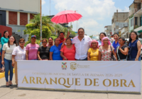 Da banderazo José Manuel Muñoz Murrieta a rehabilitación de calle Benito Juárez en Sayula de Alemán