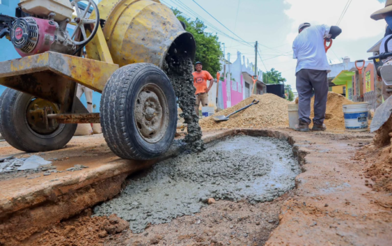 Gobierno de Minatitlán realiza trabajos para fortalecer la infraestructura hidráulica