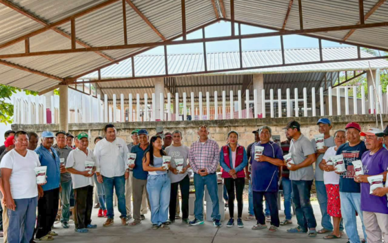 Entregan Programa de Micorrizas en la zona rural de Minatitlán