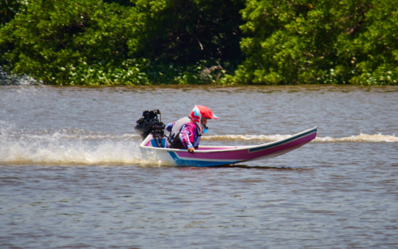 Motonáutica reúne a cientos de familias en Coatzacoalcos con deporte, turismo y comercio local